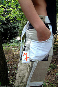 Jupe &laquo;patchwork&raquo; en lin, détail poche